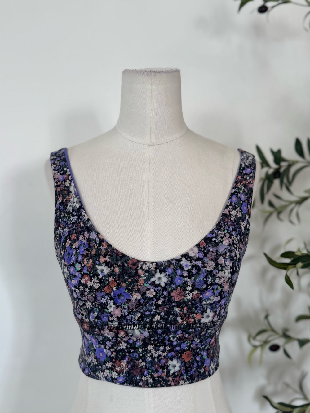 Lululemon Reversible Floral Longline Sports Bra Purple Black Size 2